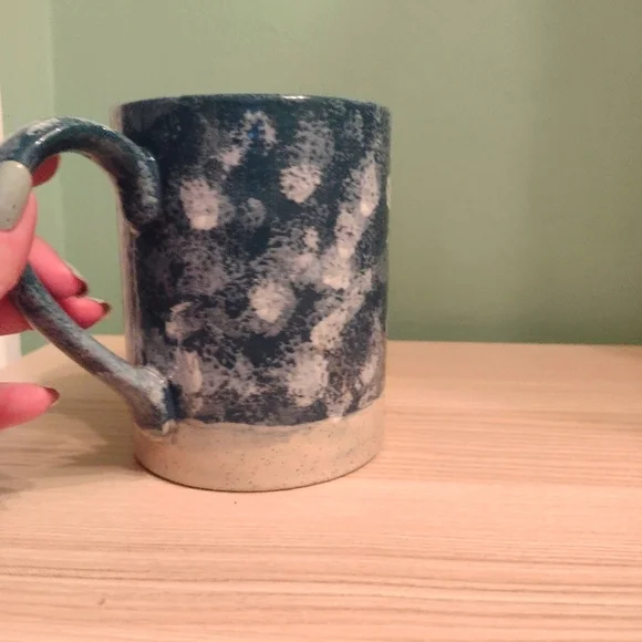 New Handcrafted Glazed Pottery Mug - Picture 5 of 15